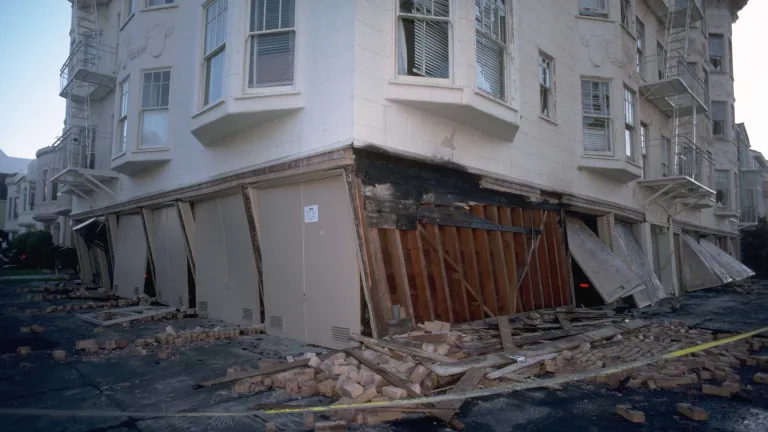 Earthquake damage in San Francisco from the Loma Prieta 1989 earthquake.