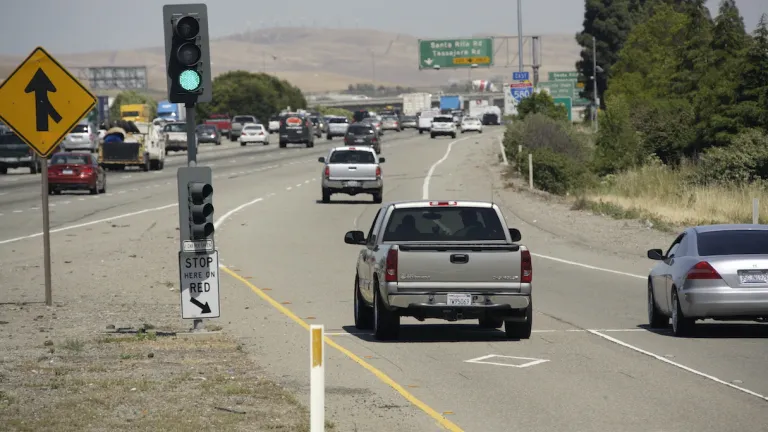 Ramp metering light at Interstate 580 on-ramp in Pleasanton
