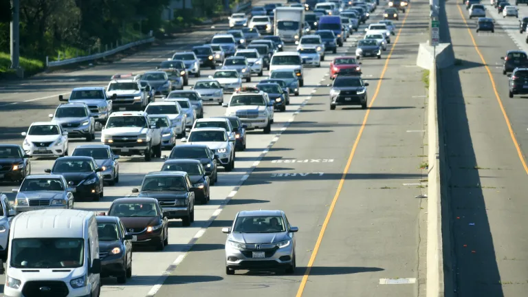 Heavy traffic on Interstate 680
